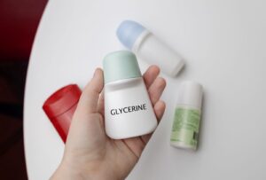 Glycerin ในเครื่องสำอาง ช่วยกักเก็บความชุ่มชื้นให้แก่ผิว